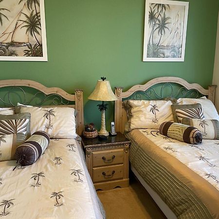 Beautiful New Luxury Townhome With Private Beach And Swimming Pools Ruskin Extérieur photo