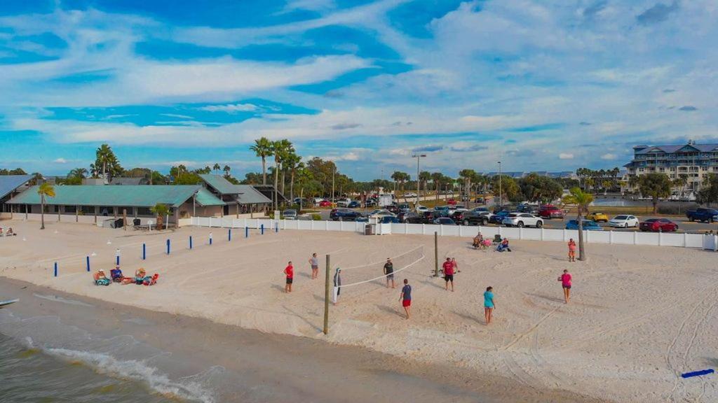 Beautiful New Luxury Townhome With Private Beach And Swimming Pools Ruskin Extérieur photo
