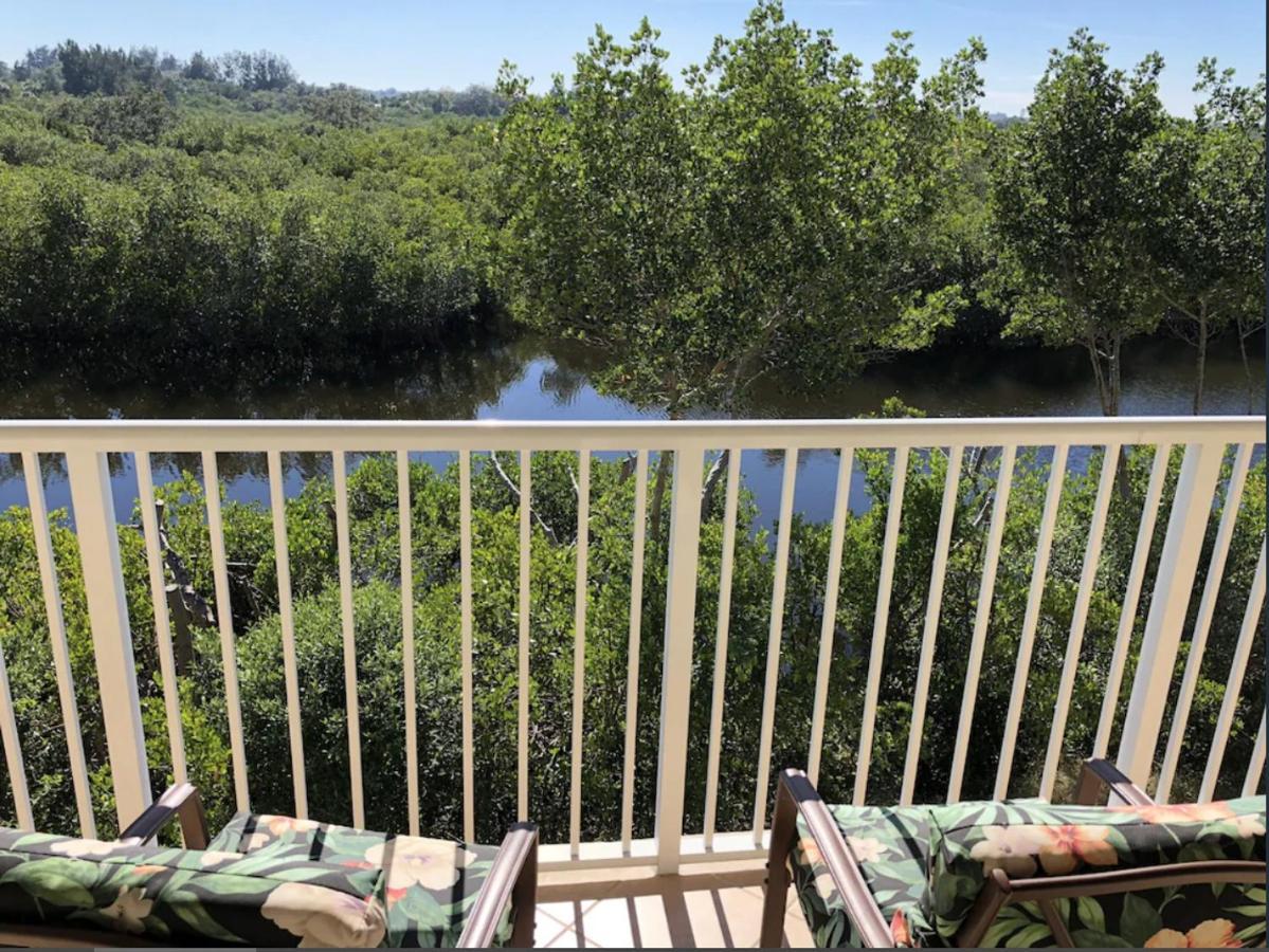 Beautiful New Luxury Townhome With Private Beach And Swimming Pools Ruskin Extérieur photo