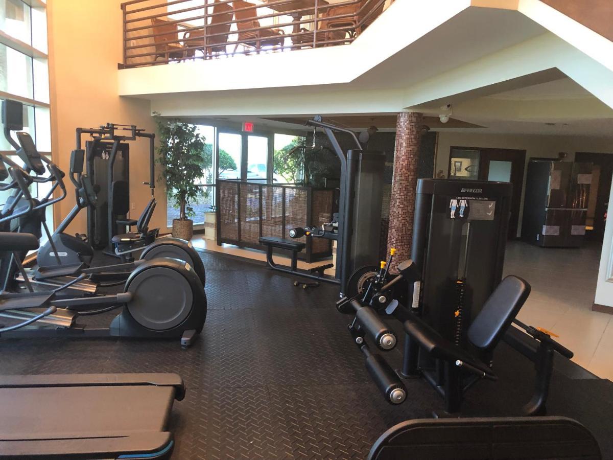 Beautiful New Luxury Townhome With Private Beach And Swimming Pools Ruskin Extérieur photo