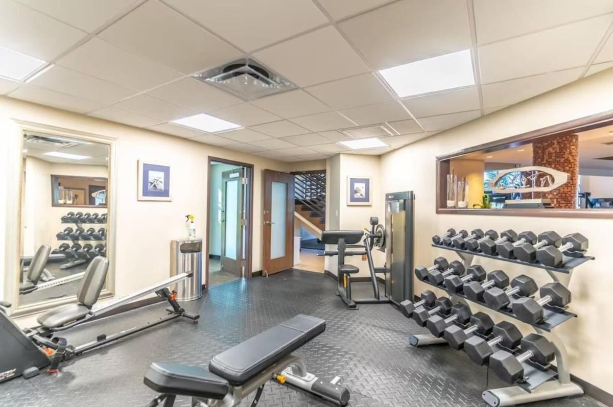 Beautiful New Luxury Townhome With Private Beach And Swimming Pools Ruskin Extérieur photo