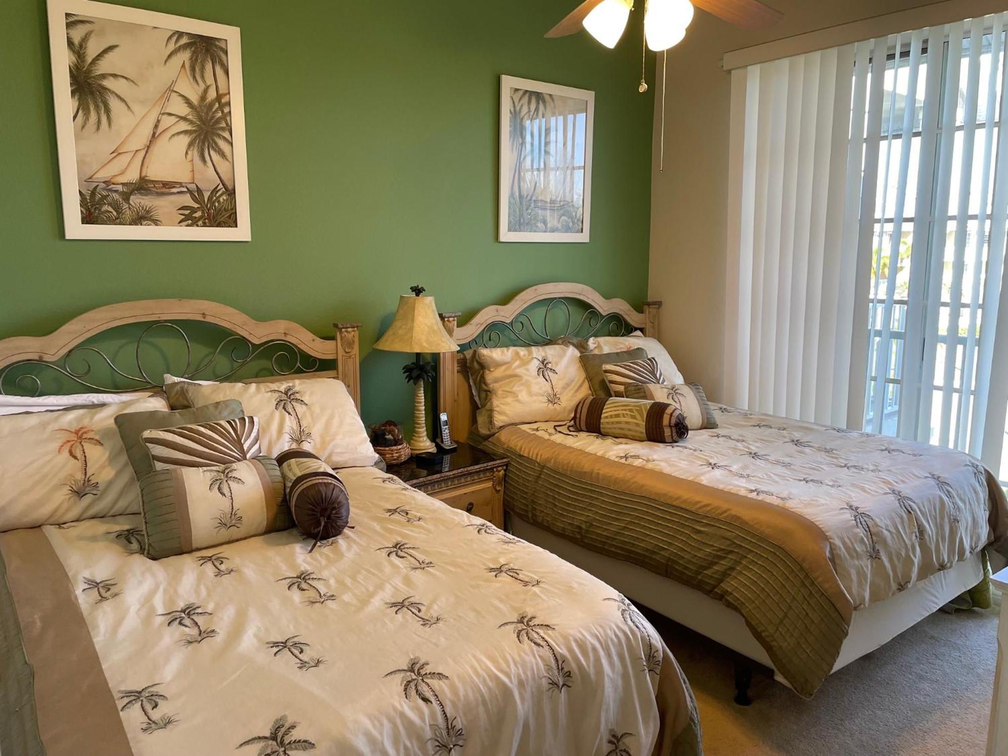 Beautiful New Luxury Townhome With Private Beach And Swimming Pools Ruskin Extérieur photo